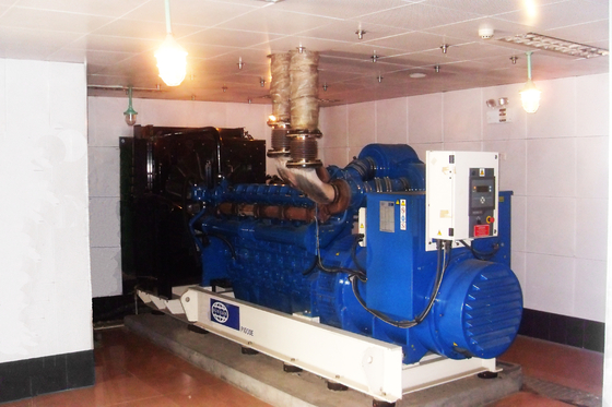 अच्छी कीमत ओपन/साइलेंट प्रकार 625kVA एसडीईसी डीजल जनरेटर सेट 1500rpm गति ऑनलाइन