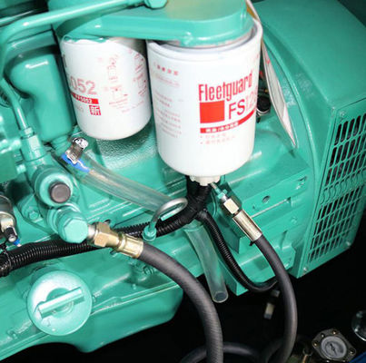 Yuchai डीजल जनरेटर सेट 1000KVA साइलेंट/ओपन प्रकार